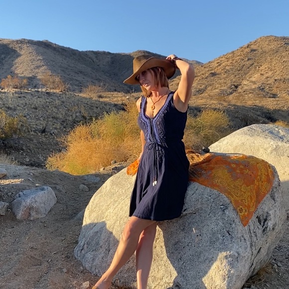 PEPLUMandPLAID - Picture 10 of 16